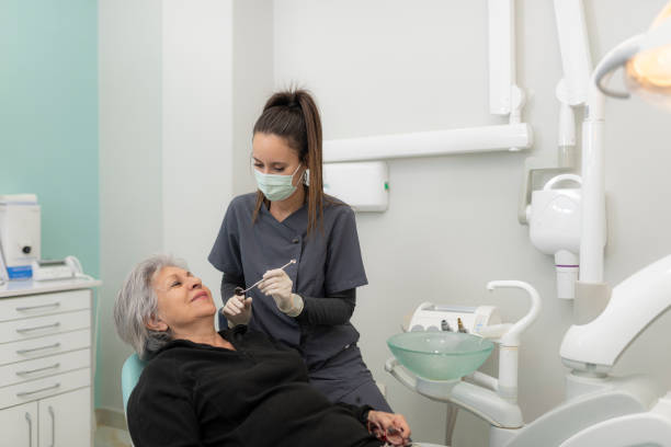 Best Dentist Open Late Near Me  in Mulberry, OH